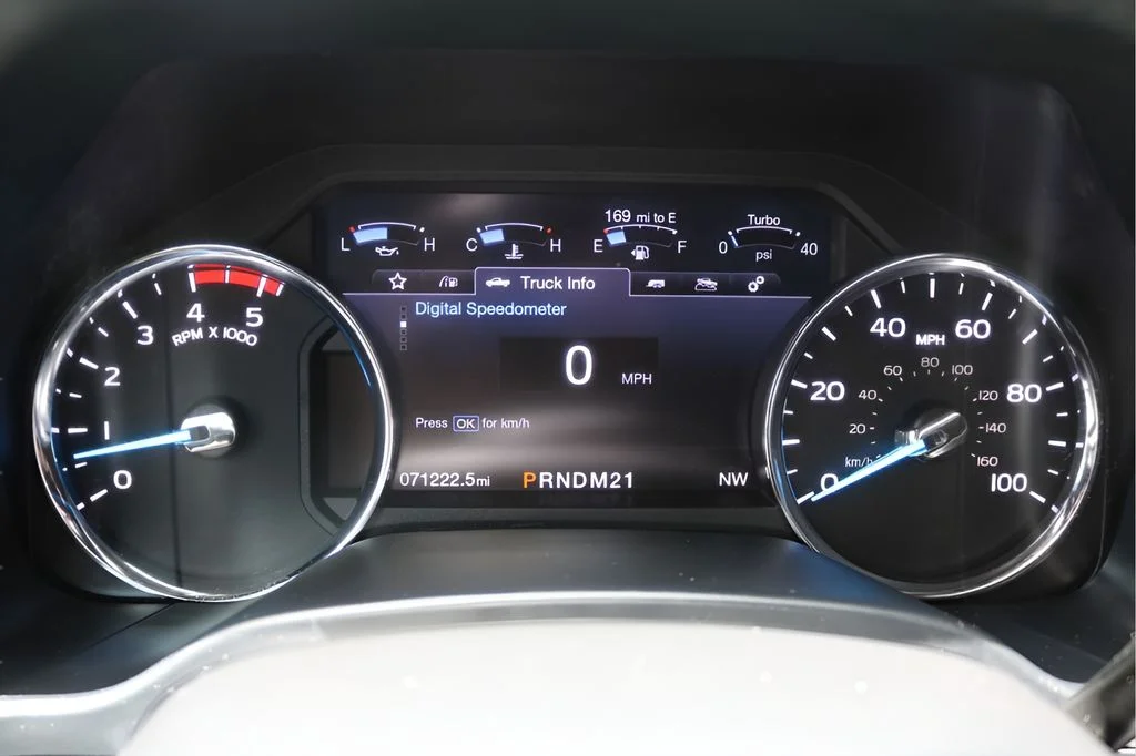 Used 2019 Gray Ford Lariat image 29