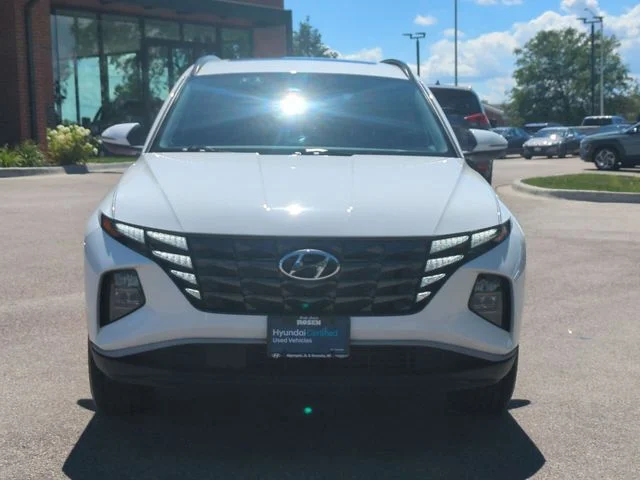 Certified Used 2023 White Hyundai SEL image 2
