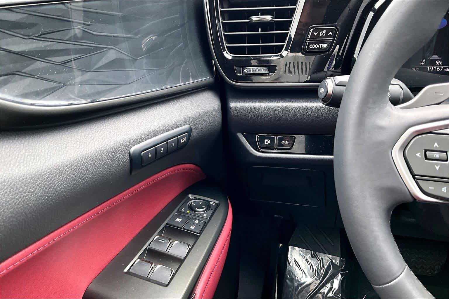 Used 2023 Caviar Lexus Premium image 34