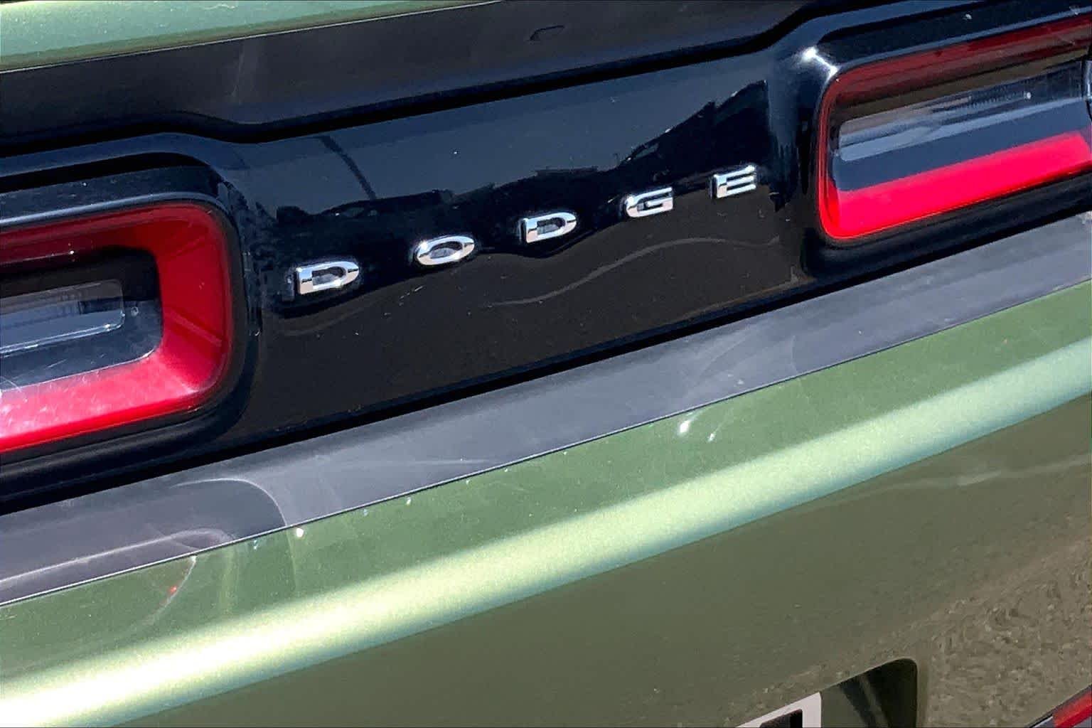 Used 2021 F8 Green Dodge R/T Scat Pack image 10