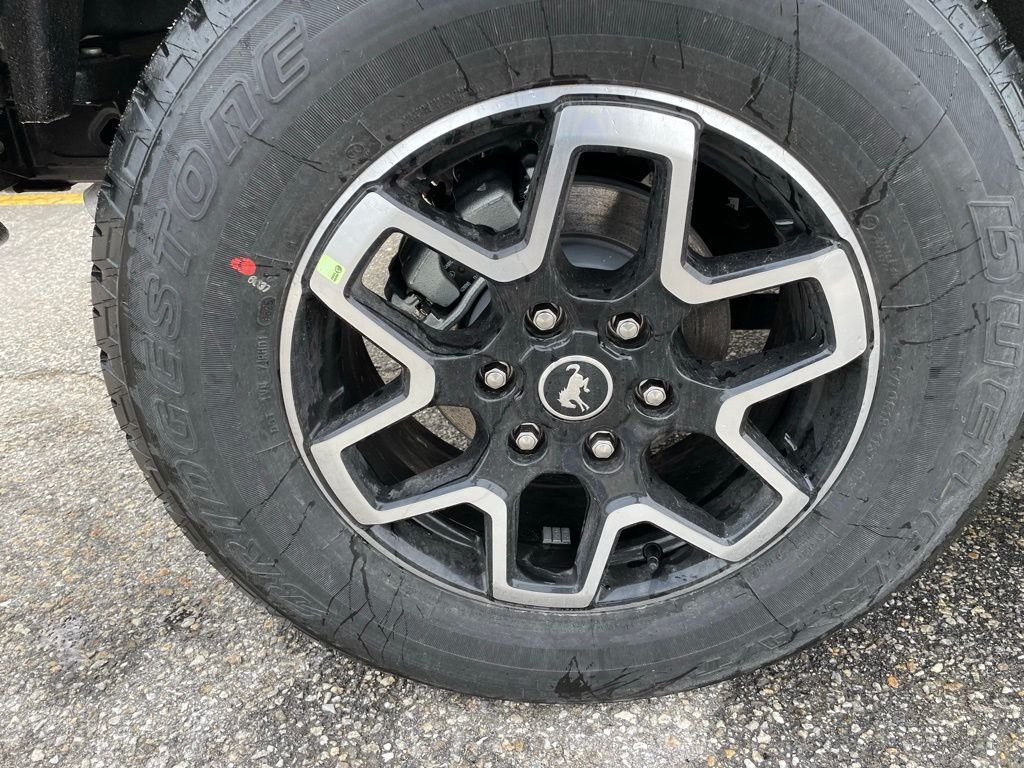 New 2026 Avalanche Gray Ford Outer Banks® image 7