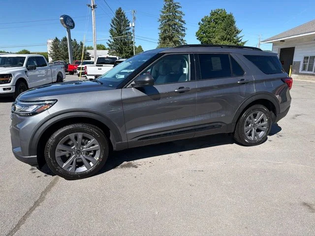 Used 2026 Carbonized Gray Metallic Ford Active image 3