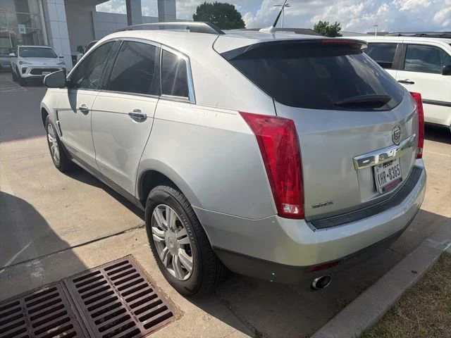 Used 2012 RADIANT SILVER METALLIC Cadillac Base image 4