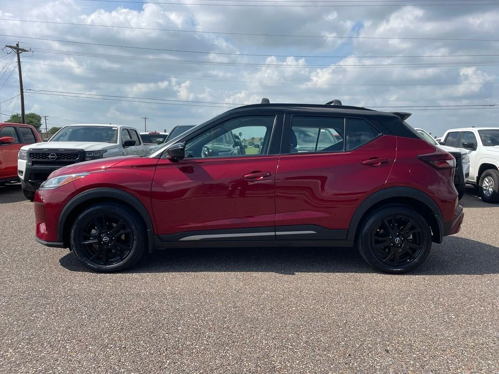 Used 2024 Red Nissan SR image 4