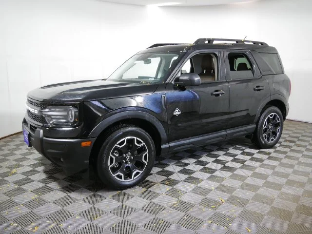 Certified Used 2026 Black Ford Outer Banks image 2