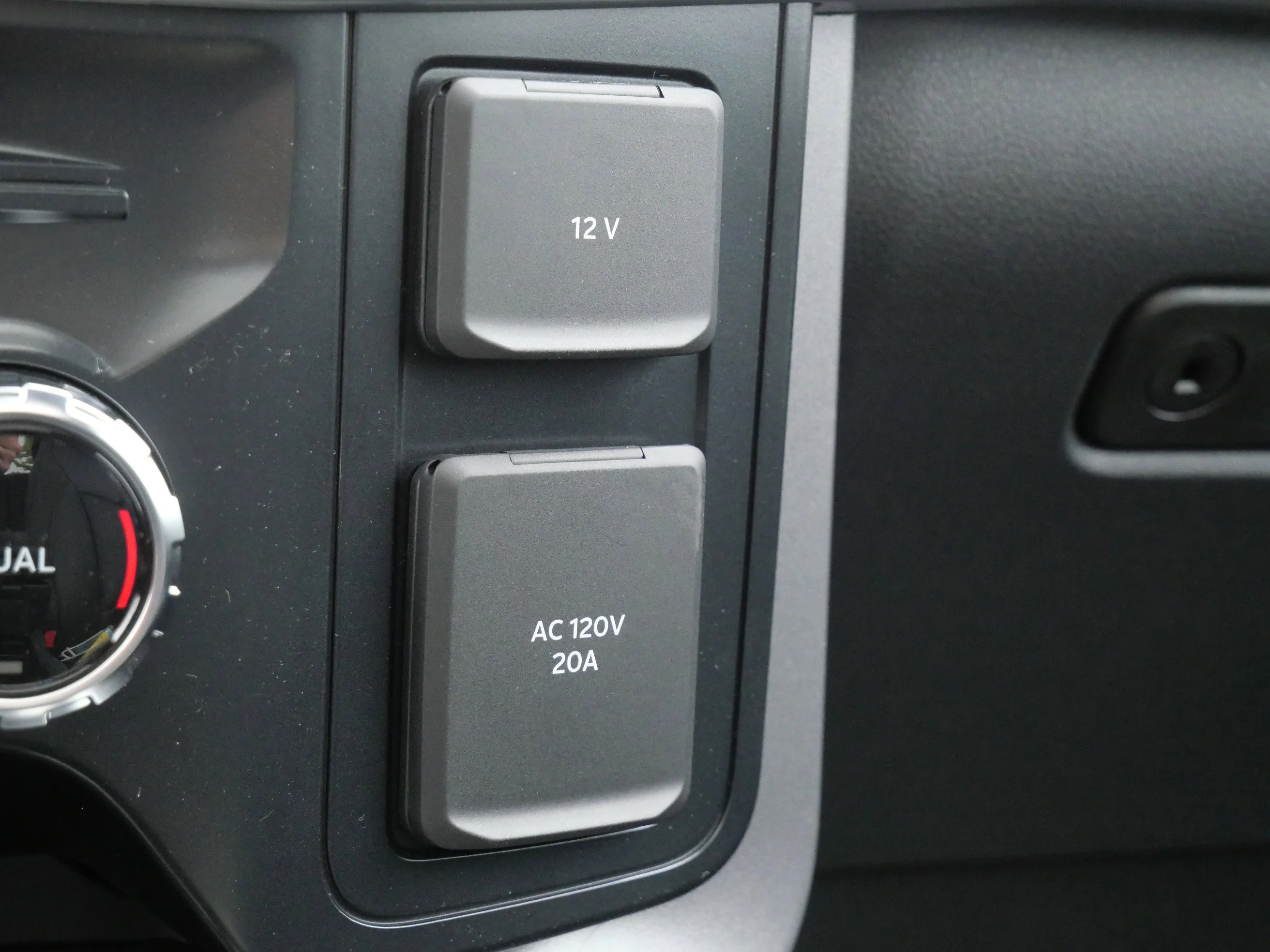 New 2026 White Ford Lariat image 27