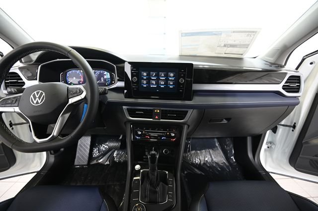 New 2026 White Volkswagen 1.5T SEL image 2