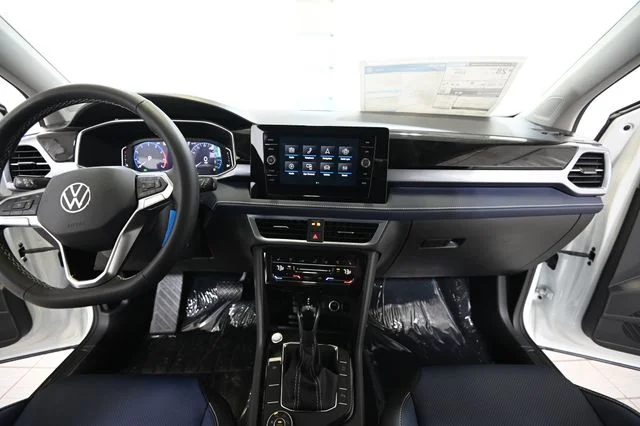 New 2026 White Volkswagen 1.5T SEL image 2