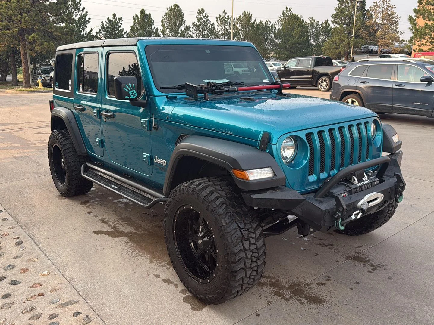 Used 2019 Bikini Pearlcoat Jeep Sport S image 4