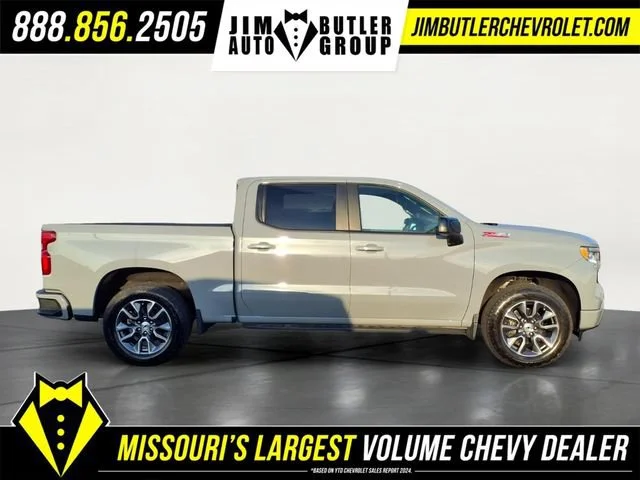 Used 2024 Slate Gray Metallic Chevrolet RST image 24