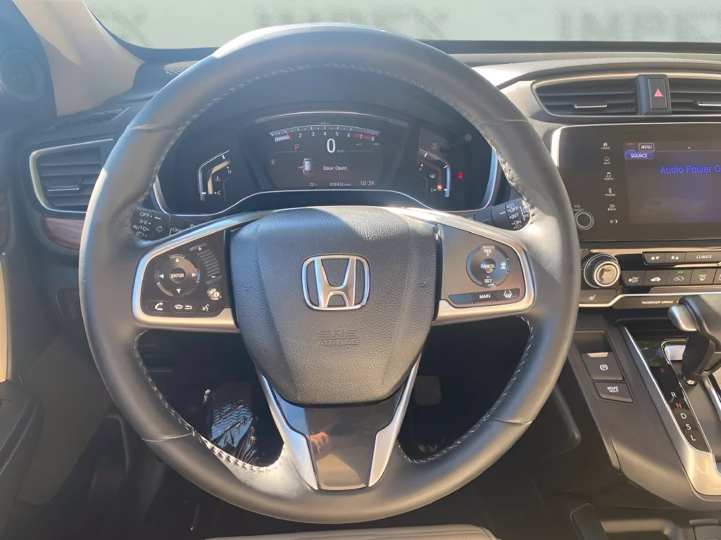 Used 2018  Honda Touring image 12