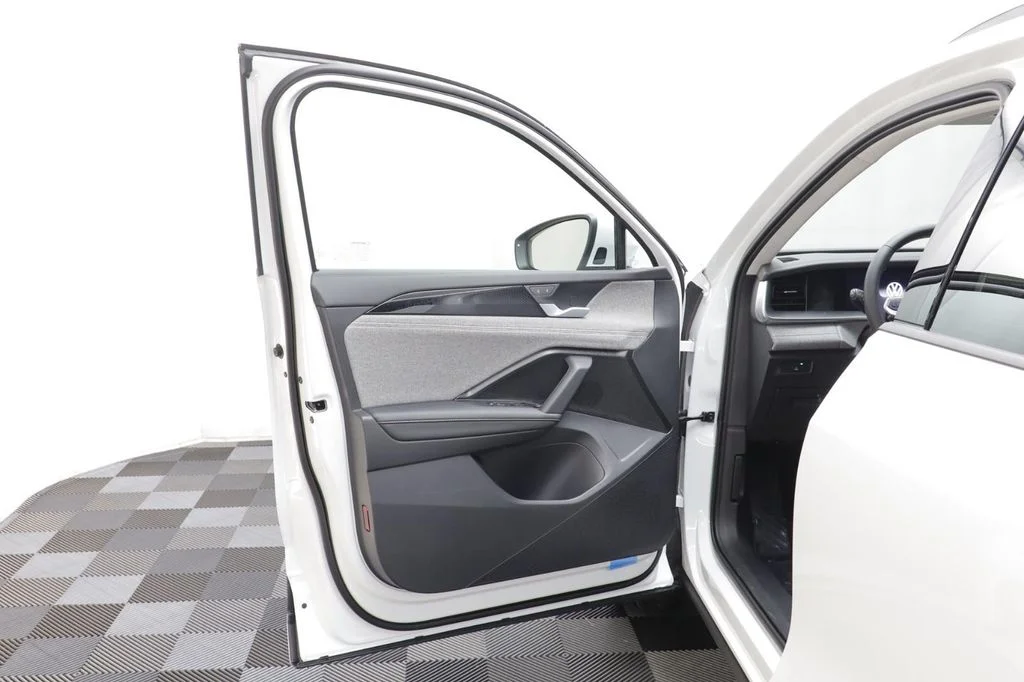 2026 Volkswagen Tiguan S - Photo 6