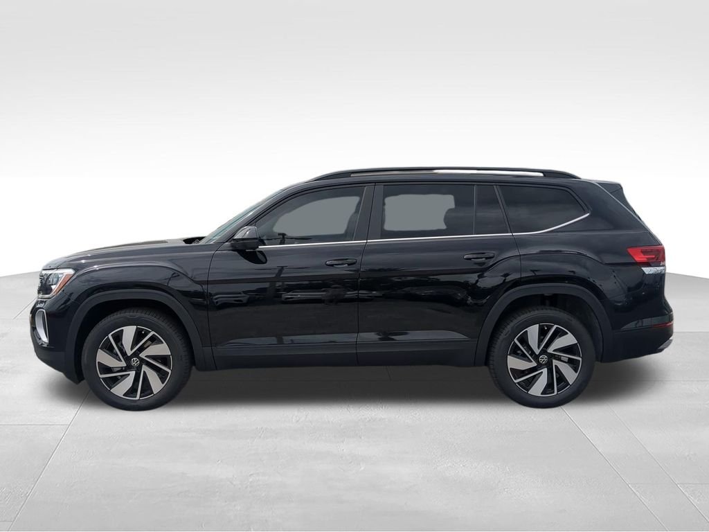 New 2026 Black Volkswagen 2.0T SE w/Technology image 6