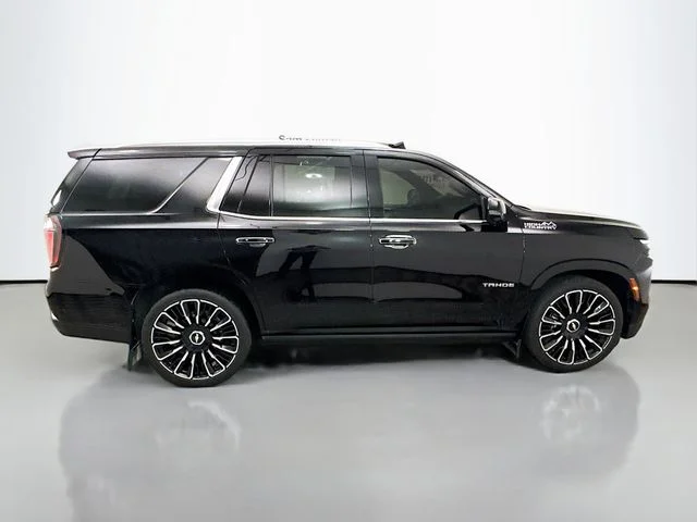 Used 2025 Black Chevrolet High Country image 10