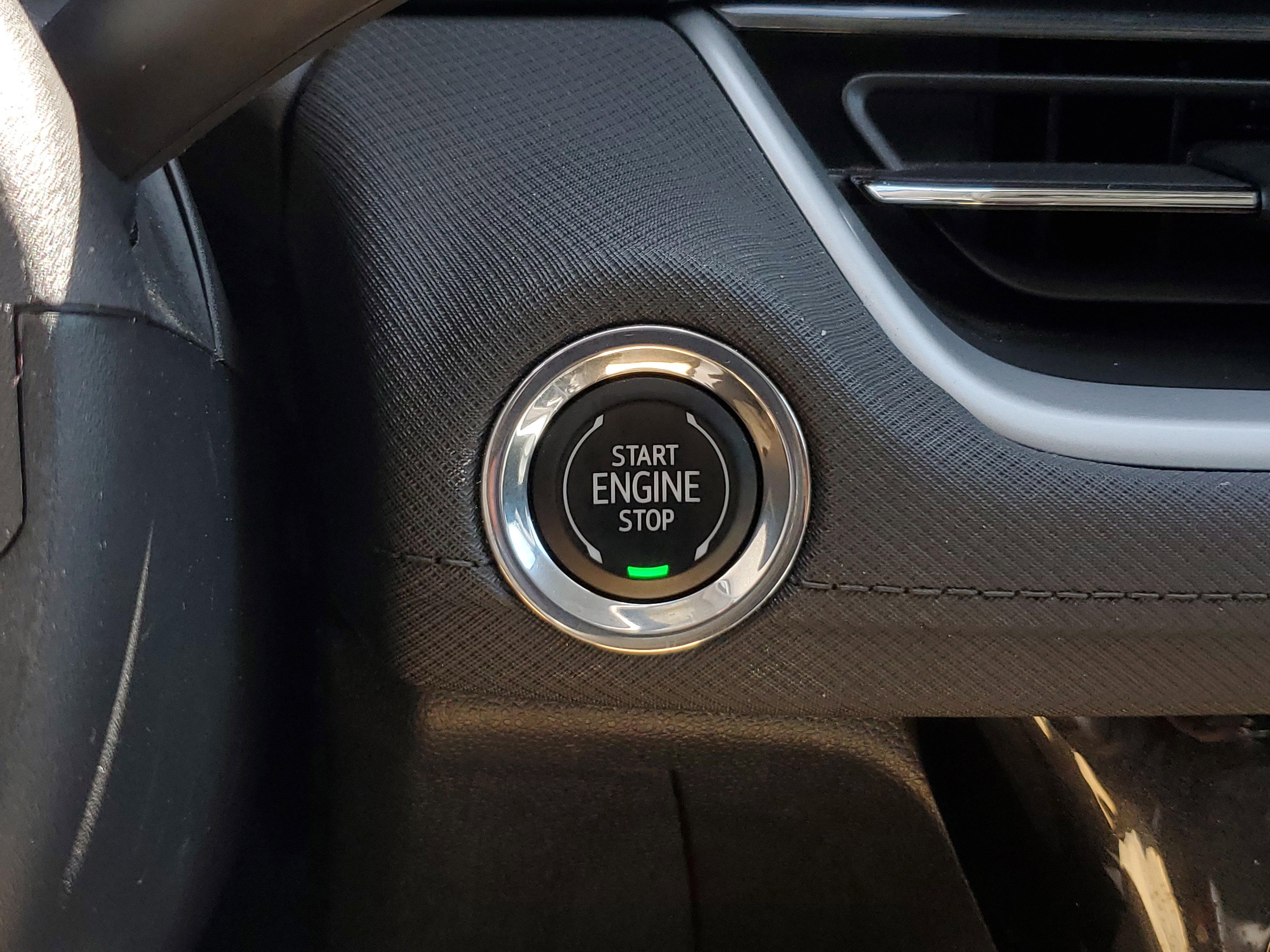 Used 2025 Black Chevrolet LT image 29
