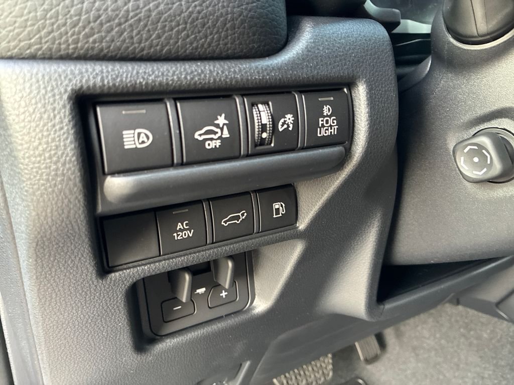 New 2027 Underground Toyota Land Cruiser image 38