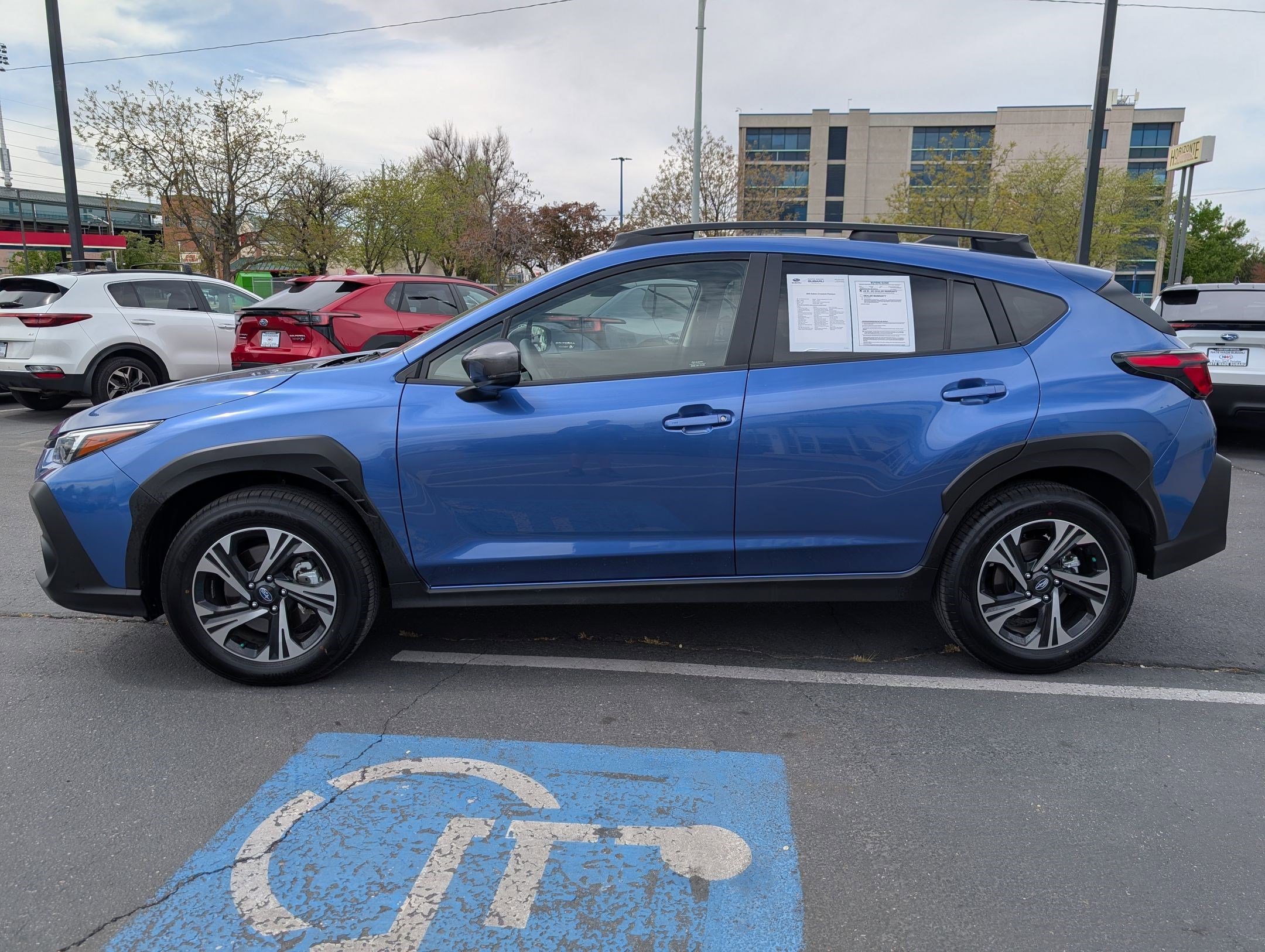 2025 Subaru Crosstrek Premium - Photo 7