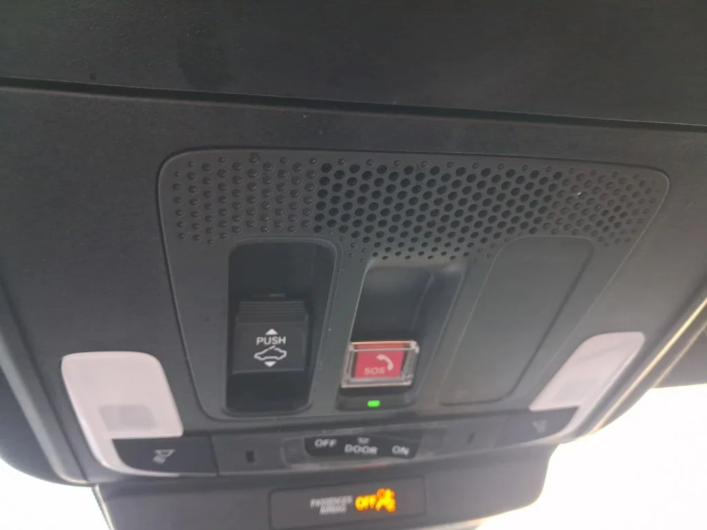 Used 2023  Honda Sport image 17