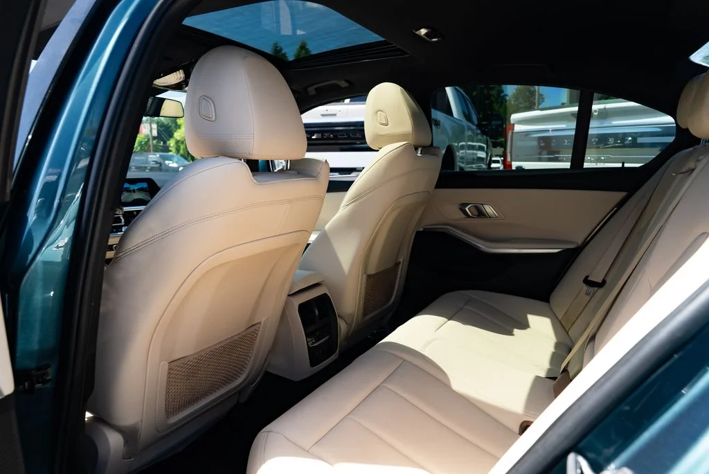 Used 2020 Blue BMW 330i image 20