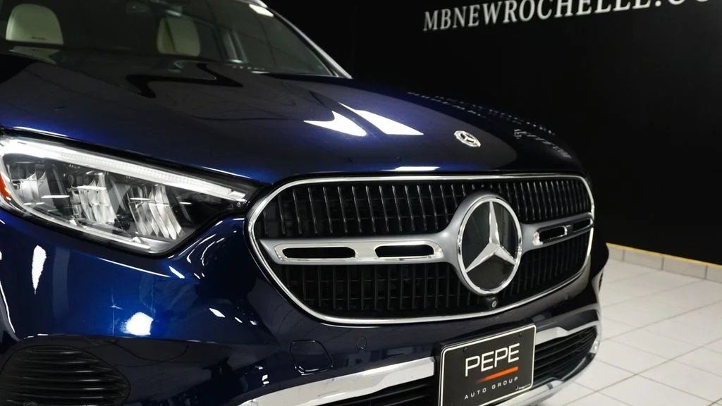 Certified Used 2023 Blue Mercedes-Benz GLC 300 image 8