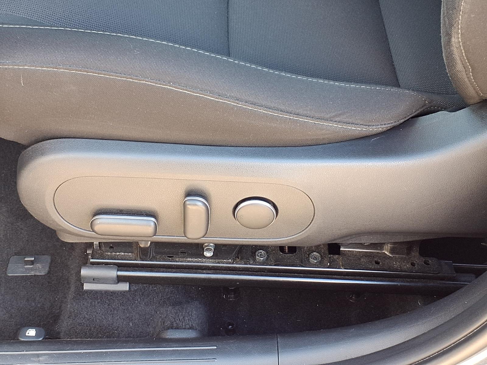Certified Used 2025 Ecotronic Gray Metallic Hyundai SEL image 4