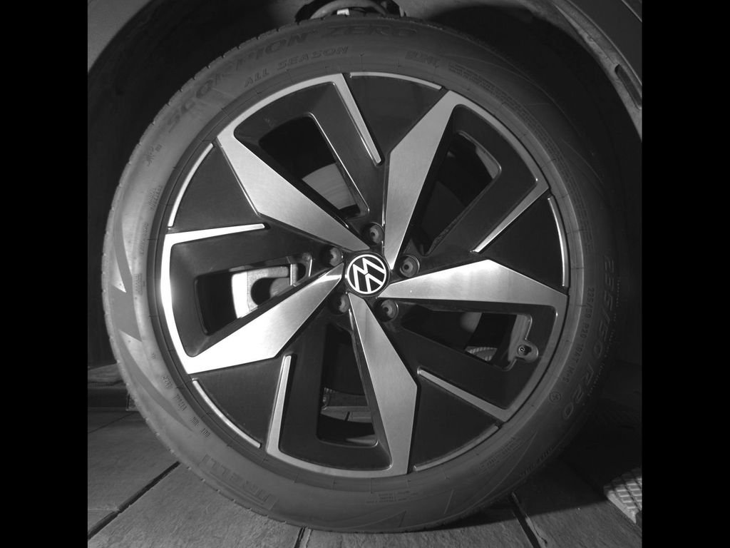 Certified Used 2023 Aurora Red Metallic Volkswagen Pro S image 11