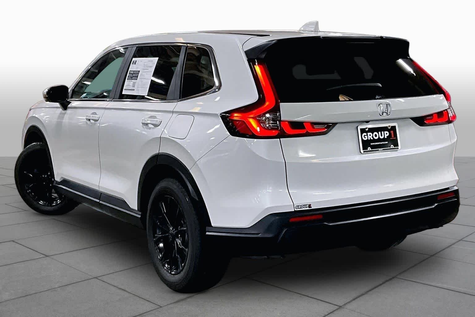 Used 2025 Platinum White Pearl Honda EX image 11