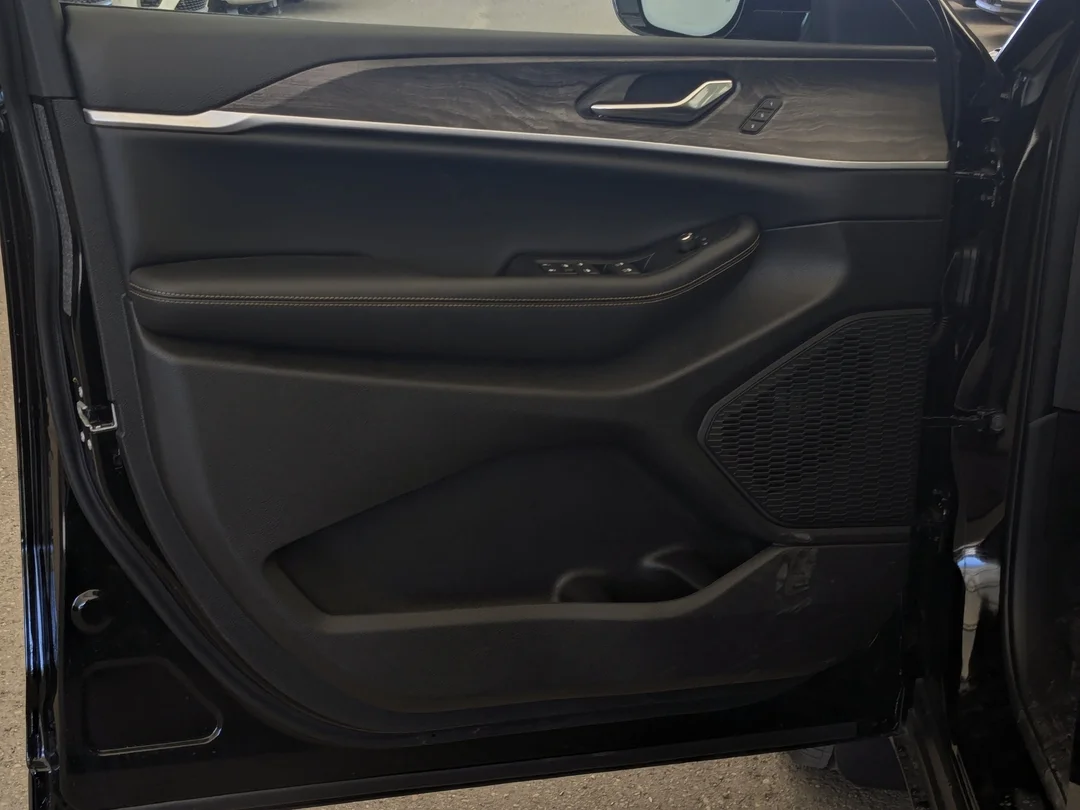 New 2026 Black Jeep 85th Anniversary - - Panoramic Sunroof - Heated Seats - Leatherette - Memory & More! image 12