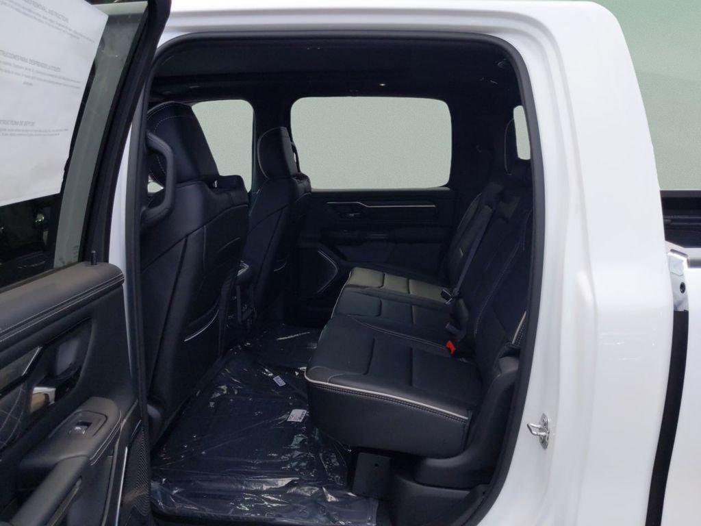 2026 RAM 1500 Limited - Photo 19