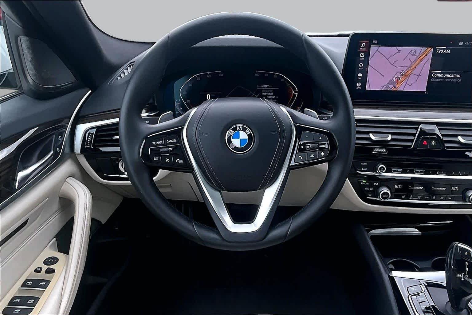 Used 2021 Mineral White Metallic BMW 540i image 5