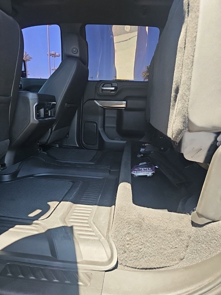 Used 2022 Onyx Black GMC AT4 image 17
