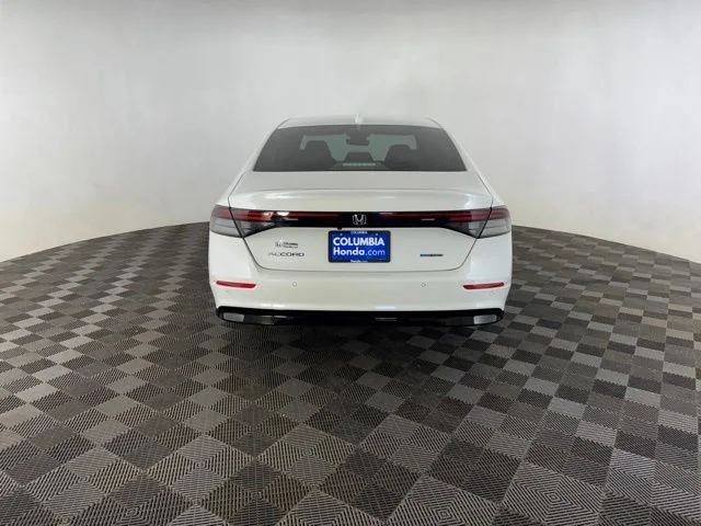 Used 2025 White Honda EX-L image 7