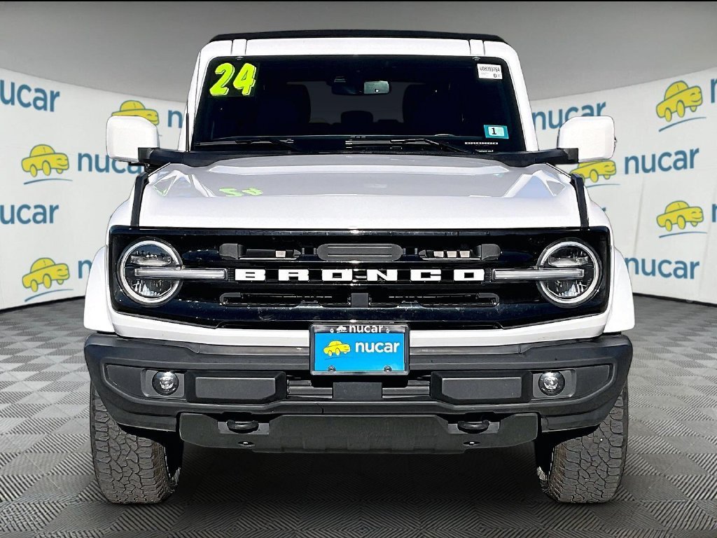 Used 2024 Oxford White Ford Outer Banks image 2