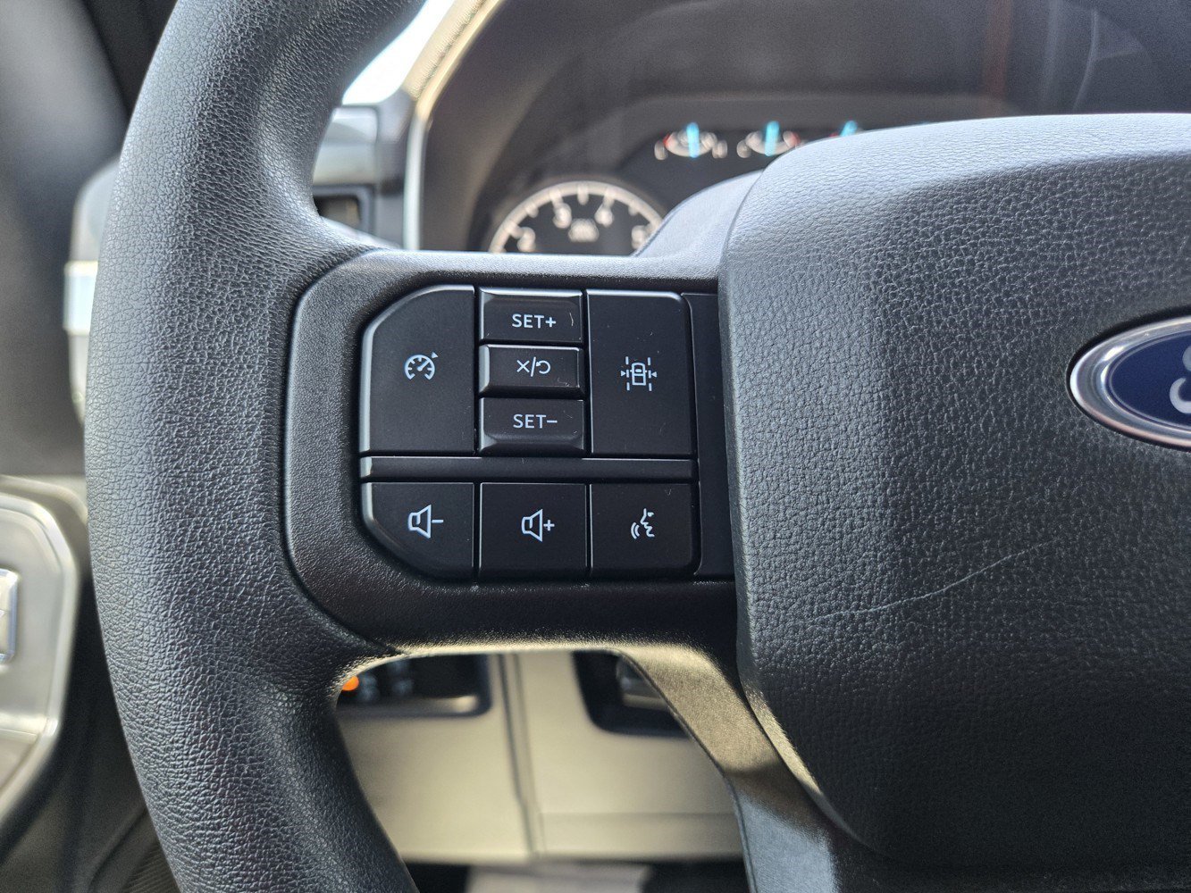 Used 2023 Blue Ford XLT image 20