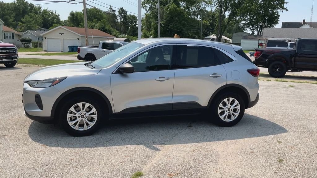 Used 2024 Silver Ford Active image 9