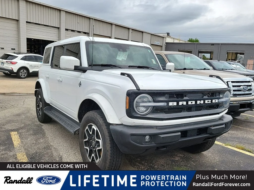2025 Ford Bronco Outer Banks 4x4's photo