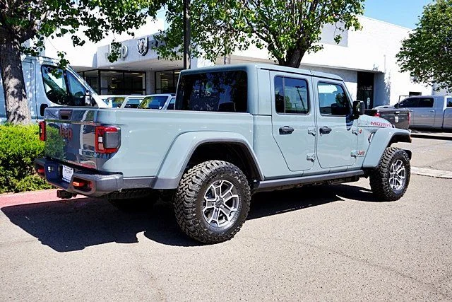 New 2026 Anvil Clear-Coat Exterior Paint Jeep Mojave image 11