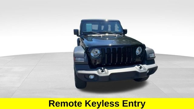 Used 2024 Black Jeep Sport S image 10