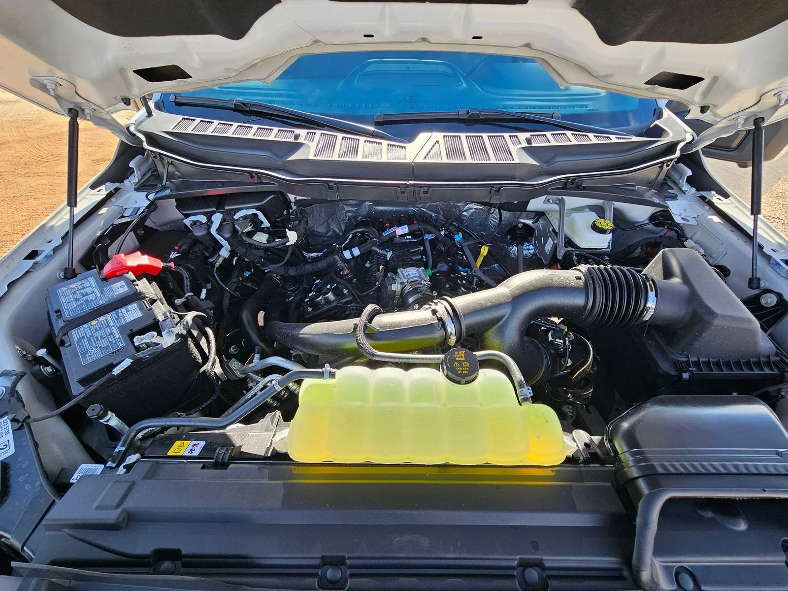 New 2026 Avalanche Ford XLT image 33