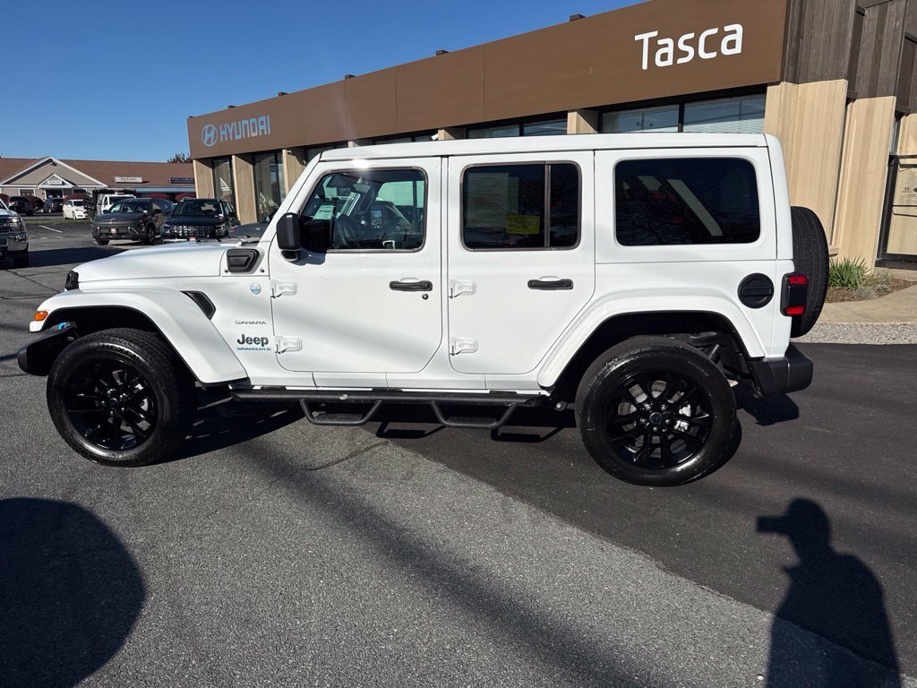 Used 2024 White Jeep Sahara 4xe image 8
