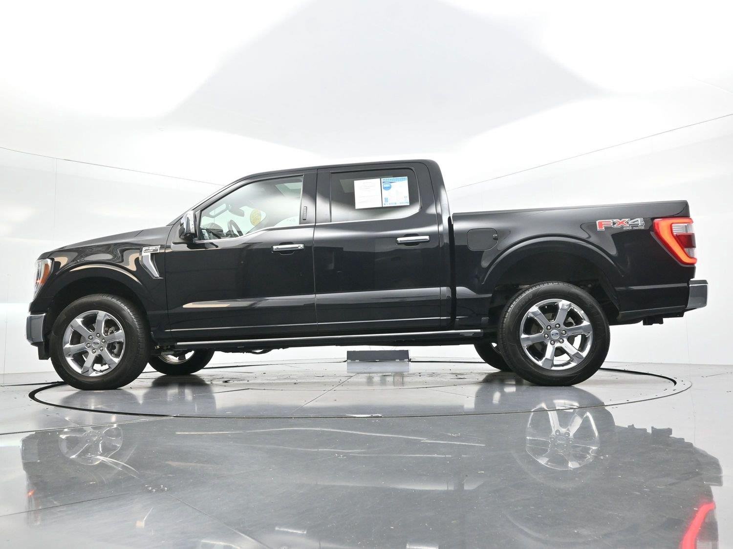 Used 2023 Agate Black Metallic Ford XL image 52