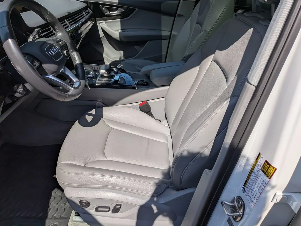 Used 2018 White Audi 3.0T Premium Plus image 11