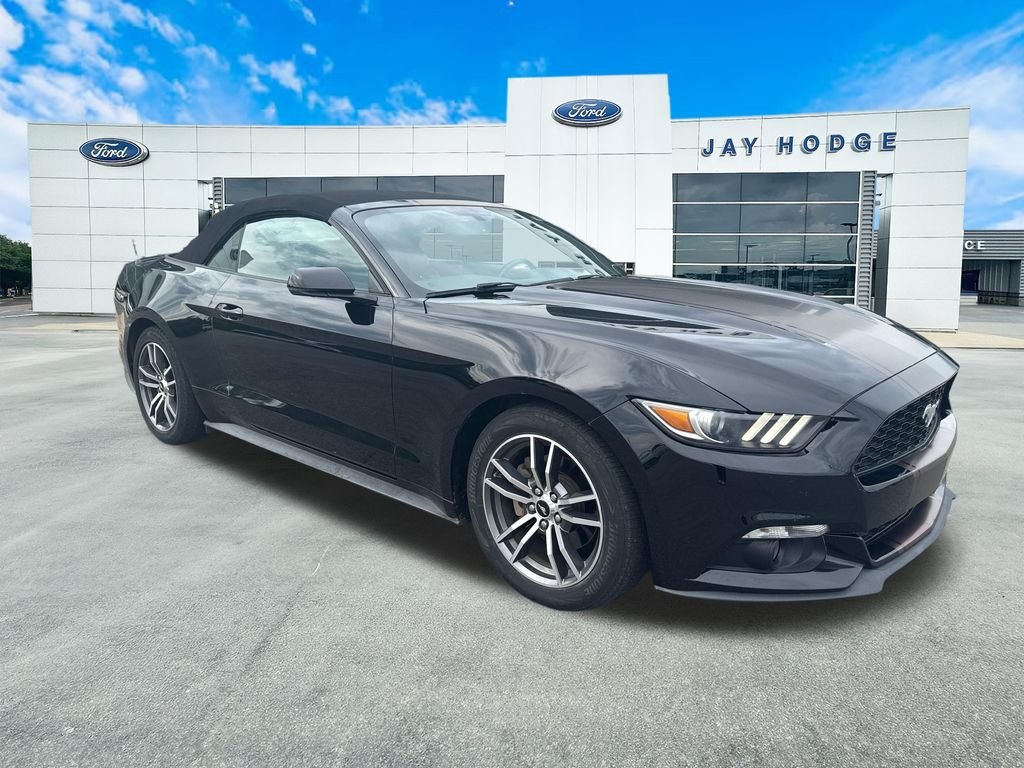 2017 Ford Mustang EcoBoost Convertible Premium's photo