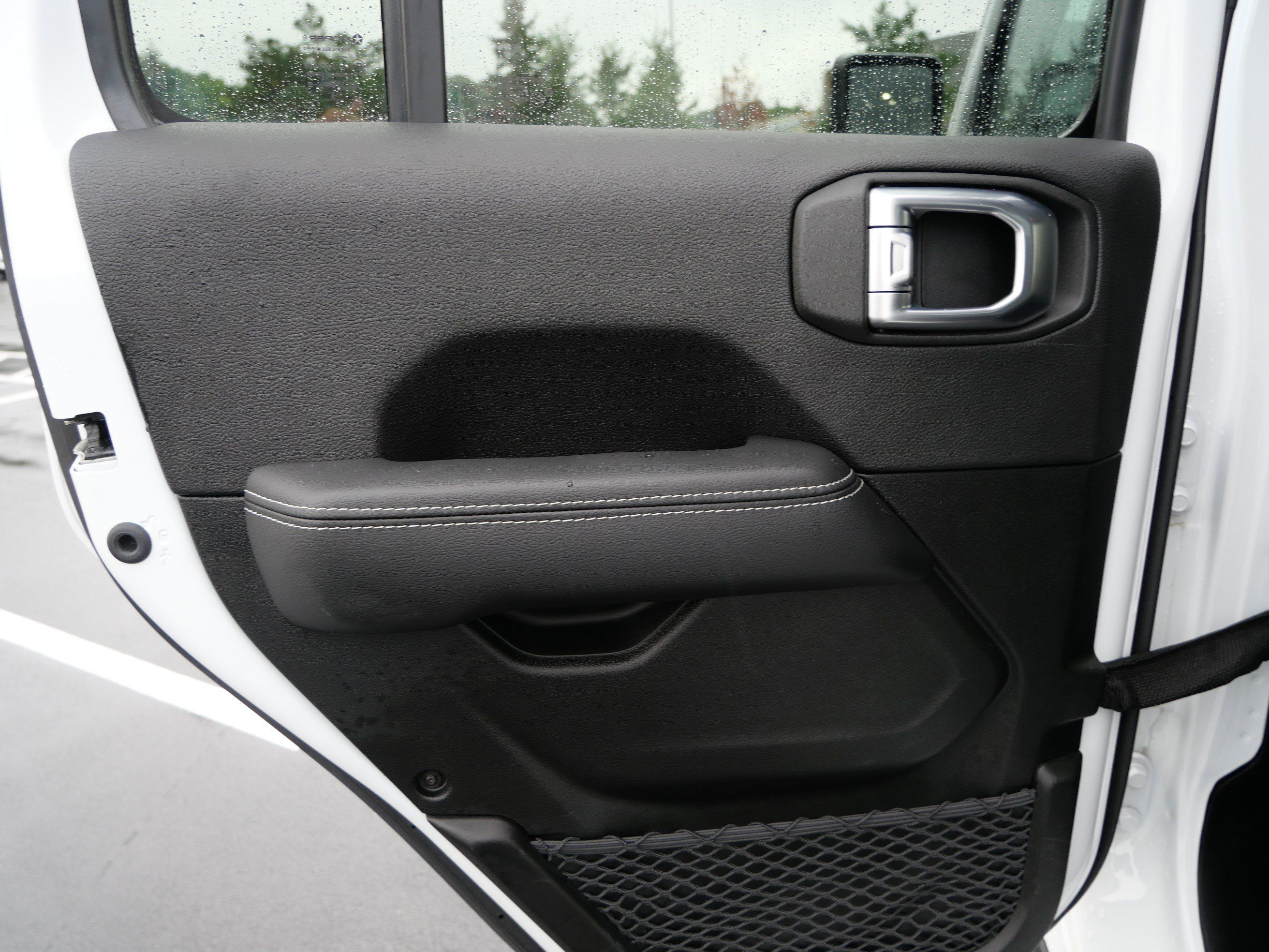 Used 2022 Bright White Clearcoat Jeep Overland image 14