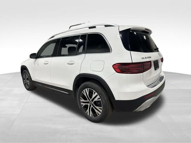 New 2026  Mercedes-Benz GLB 250 image 7