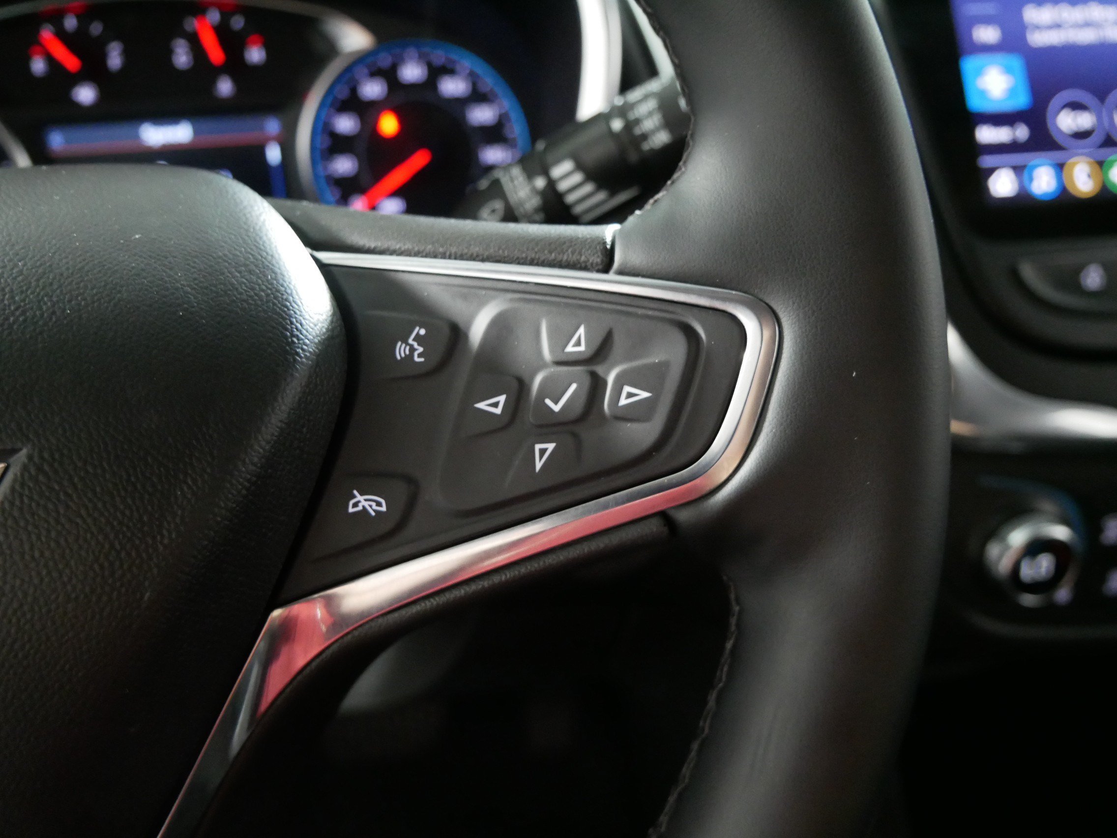 Used 2024 Riptide Blue Metallic Chevrolet LT image 28