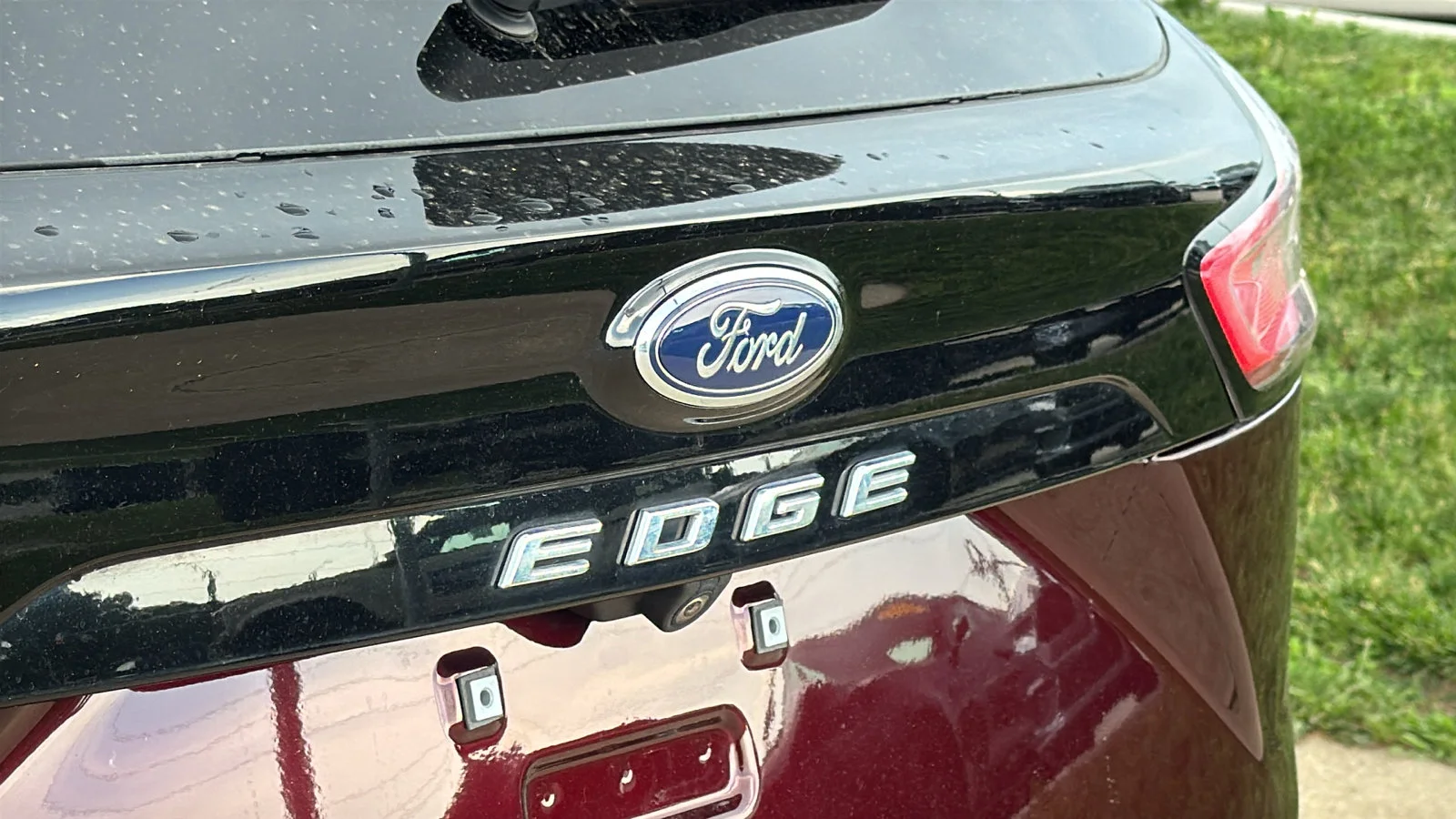 Used 2023 Red Ford SEL image 10