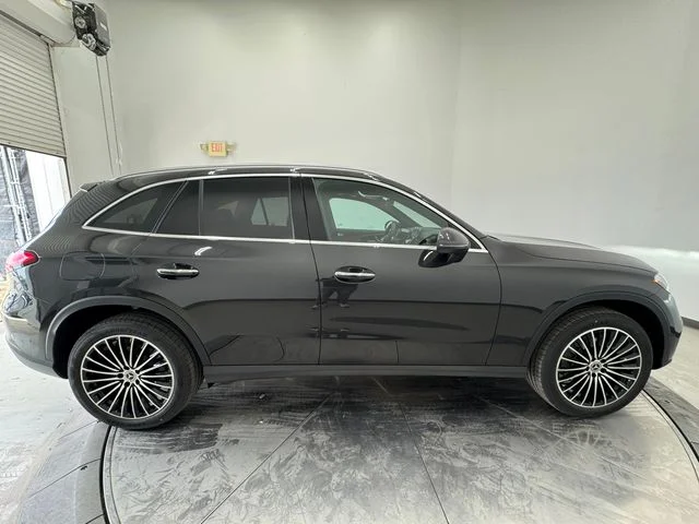 New 2026 Graphite Gray Metallic Mercedes-Benz GLC 300 image 15