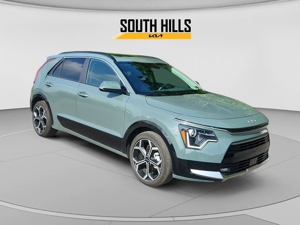 Certified Used 2023 Green Kia EX Touring image 7