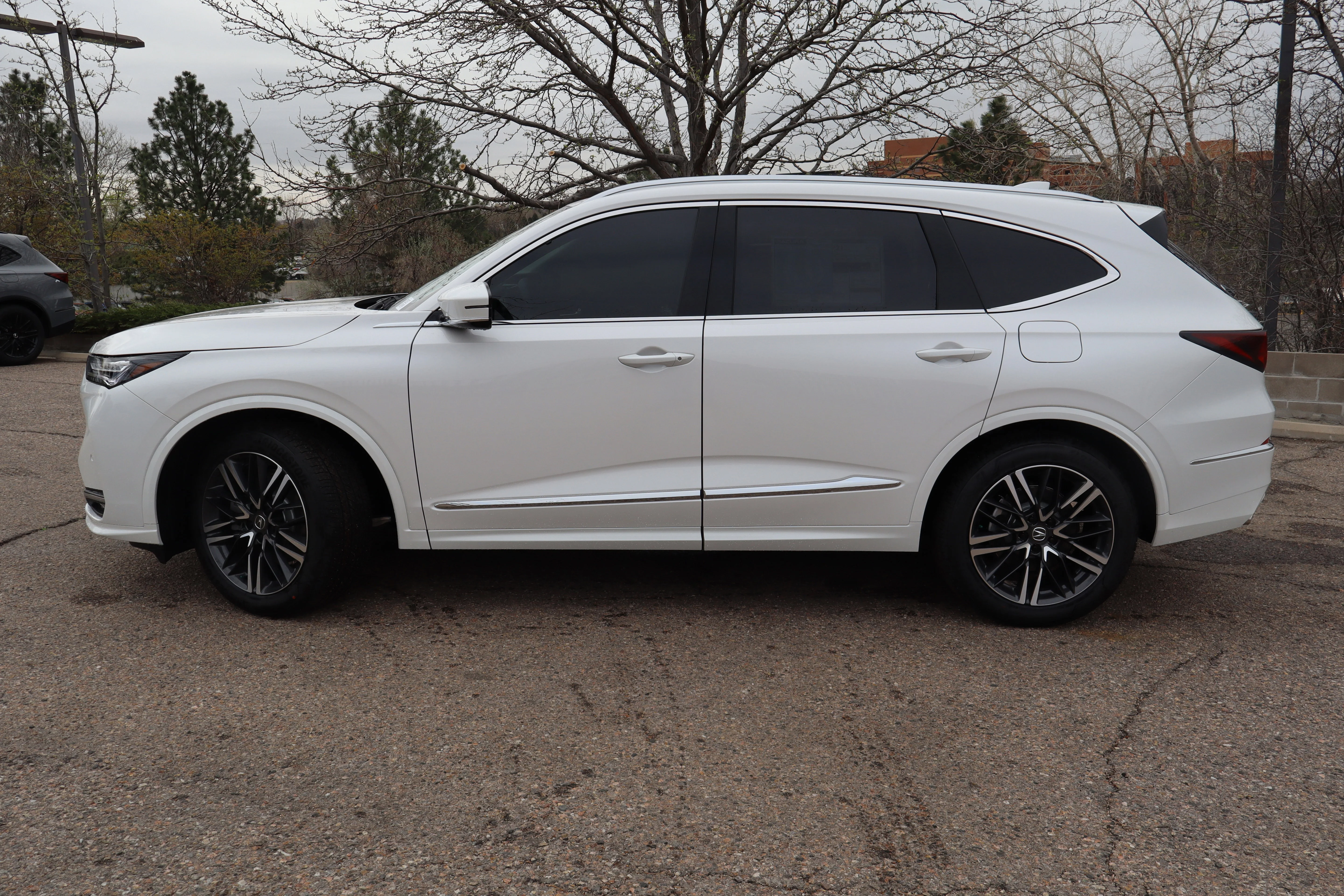 New 2026 Platinum White Pearl Acura w/Advance Package image 3
